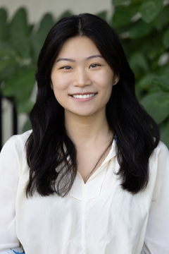 Ruru Hoong headshot