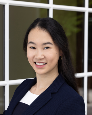 Claire Shi Job Market headshot photo
